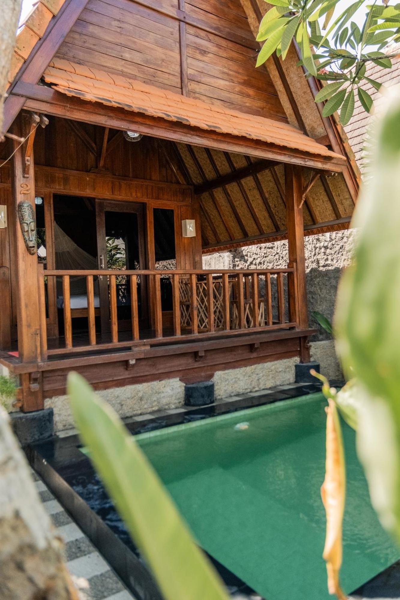 Yoki'S Bungalow Kuta  Экстерьер фото