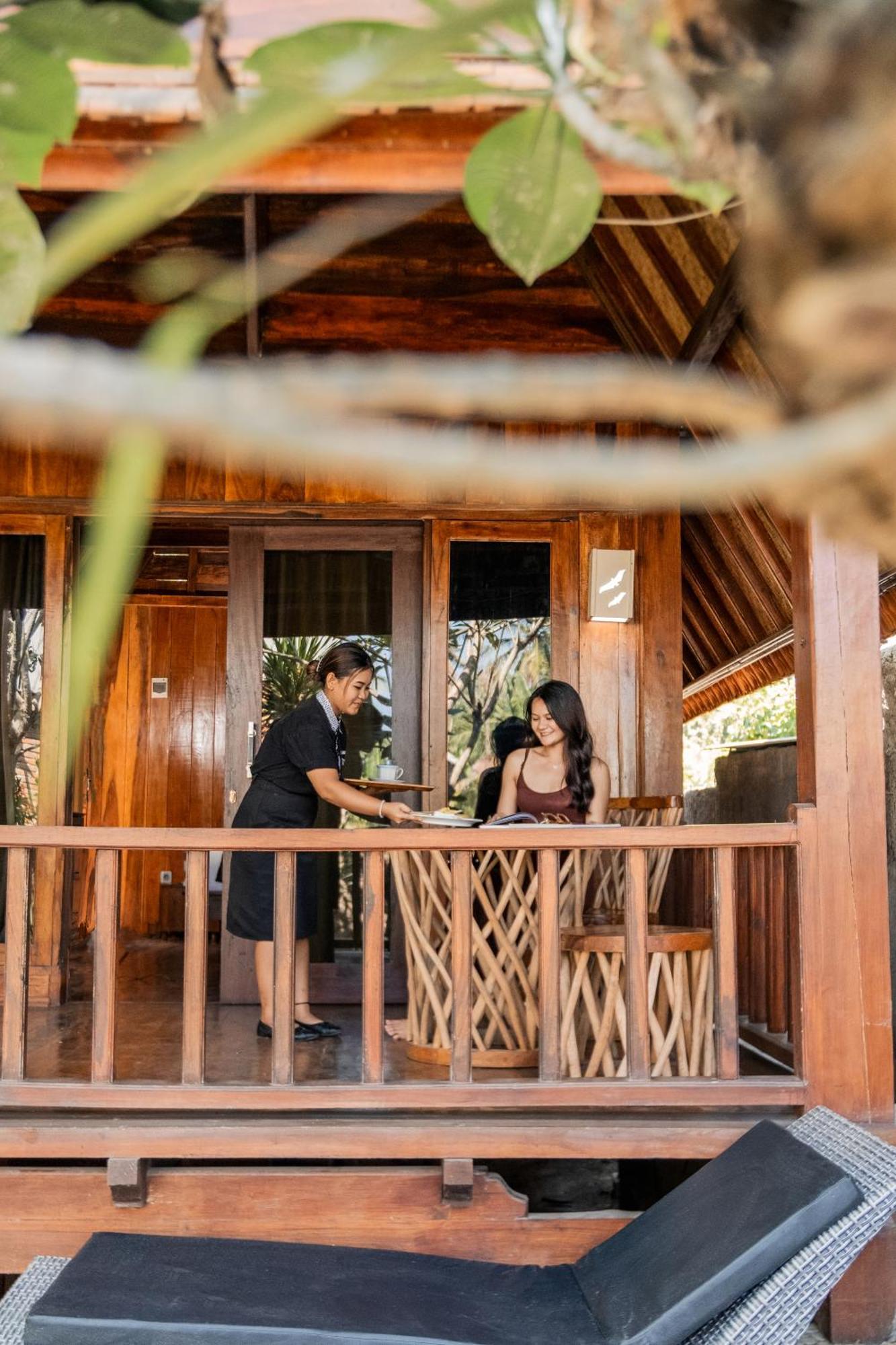 Yoki'S Bungalow Kuta  Экстерьер фото