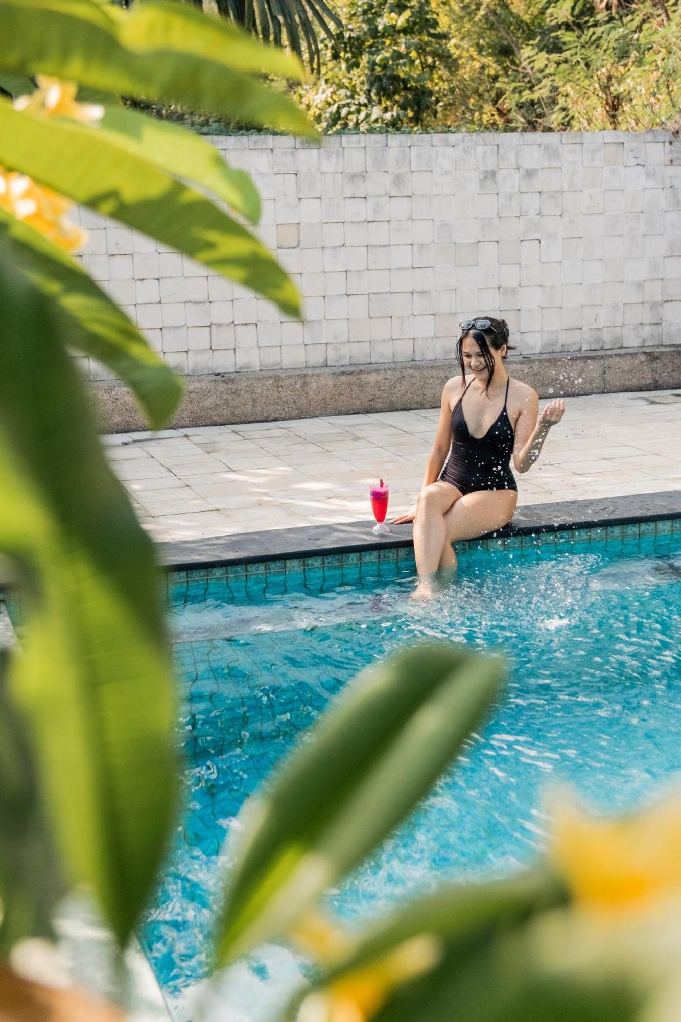 Yoki'S Bungalow Kuta  Экстерьер фото