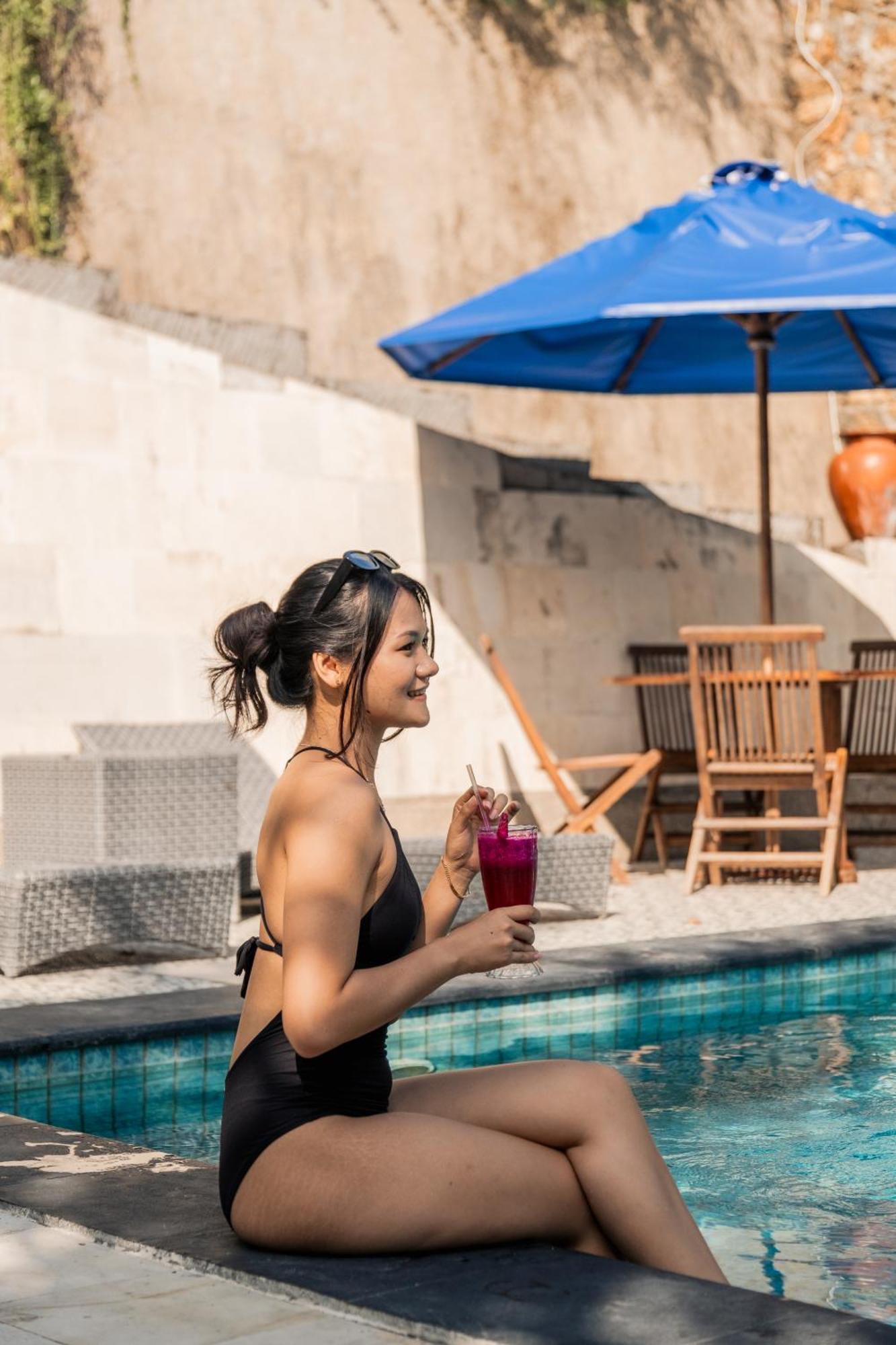 Yoki'S Bungalow Kuta  Экстерьер фото