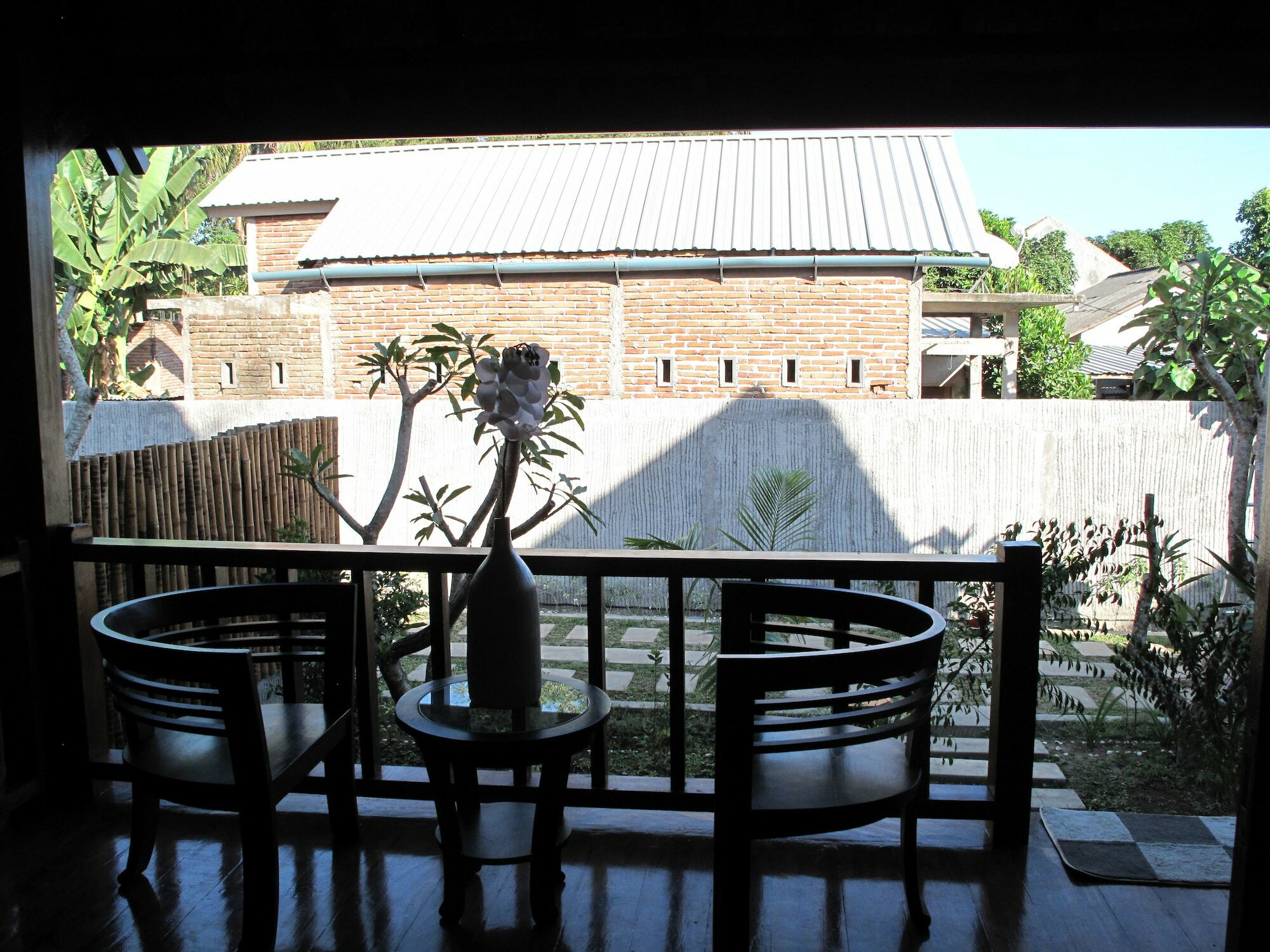 Yoki'S Bungalow Kuta  Экстерьер фото